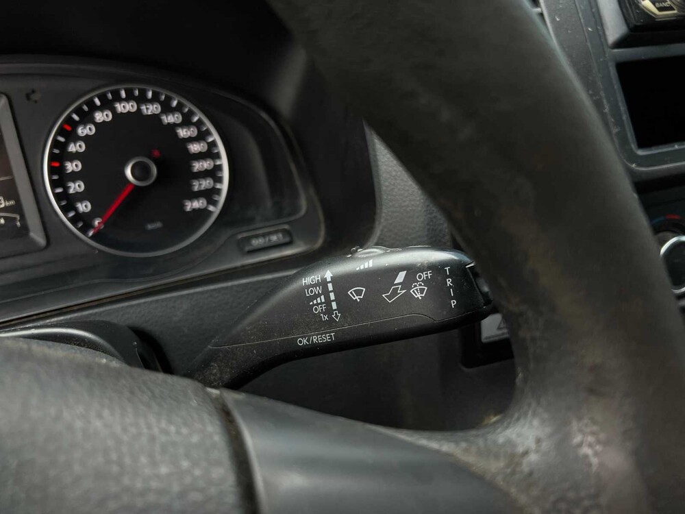 Volkswagen Transporter 2.0 TDI 102pk 2013, VD-223-D