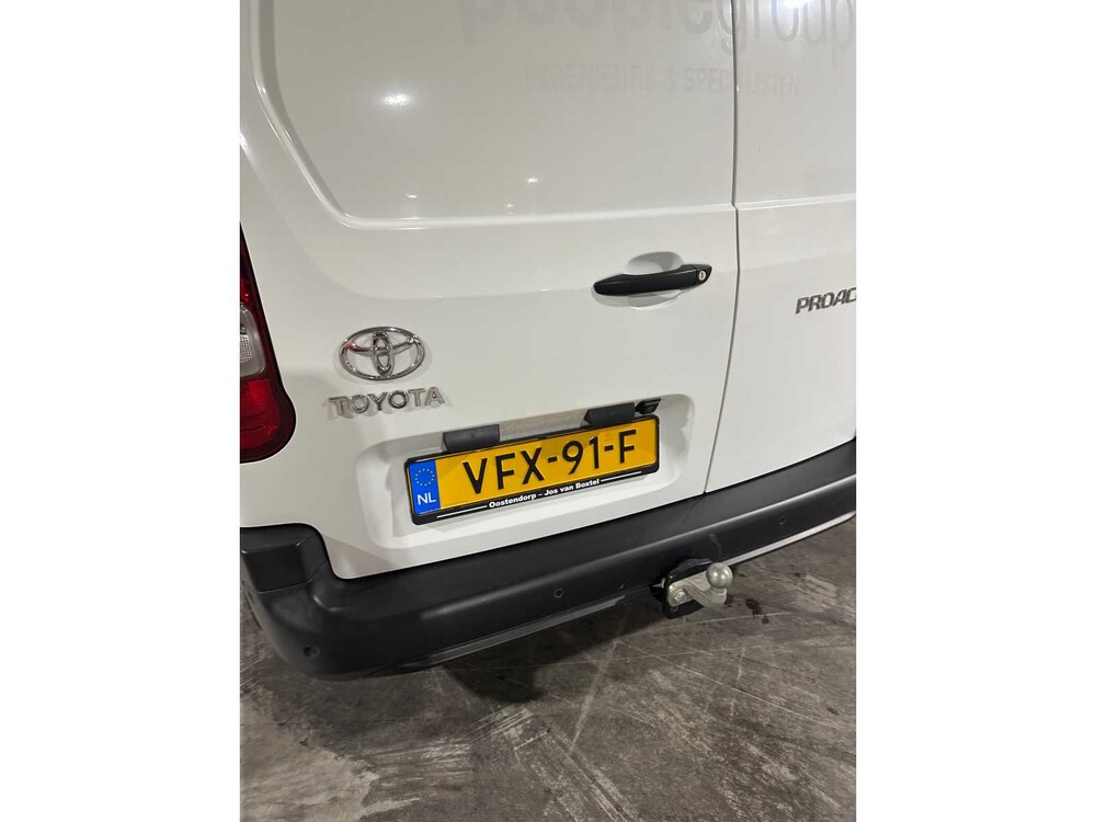 Toyota PROACE CITY 1.5 D-4D Professional 102pk 2020, VFX-91-F Bedrijfswagen