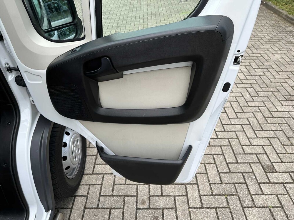 Fiat Ducato 35H KIPPER 2.3 MultiJet DC 7-persoons 131pk 2016, VS-739-X Bedrijfswagen