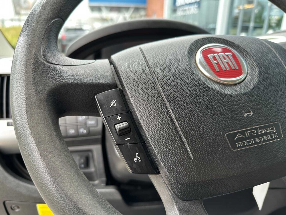 Fiat Ducato 35H KIPPER 2.3 MultiJet DC 7-persoons 131pk 2016, VS-739-X Bedrijfswagen