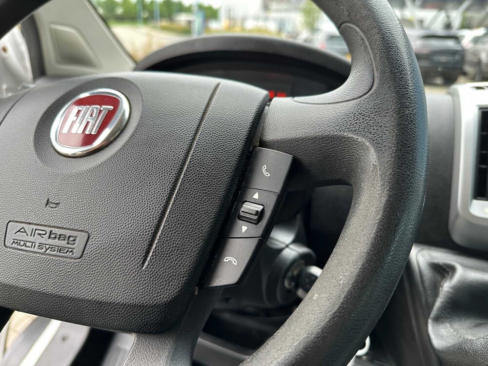 Fiat Ducato 35H KIPPER 2.3 MultiJet DC 7-persoons 131pk 2016, VS-739-X Bedrijfswagen