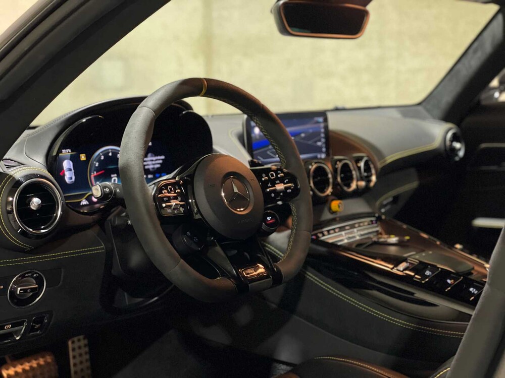 Mercedes-AMG GT-R 4.0 V8 585pk 2019 CARBON Mercedes-Benz (BTW), NL-Kenteken