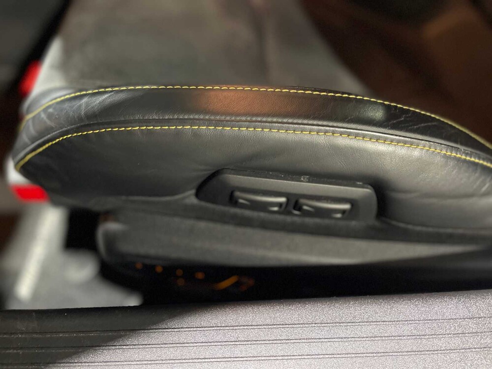 Mercedes-AMG GT-R 4.0 V8 585pk 2019 CARBON Mercedes-Benz (BTW), NL-Kenteken