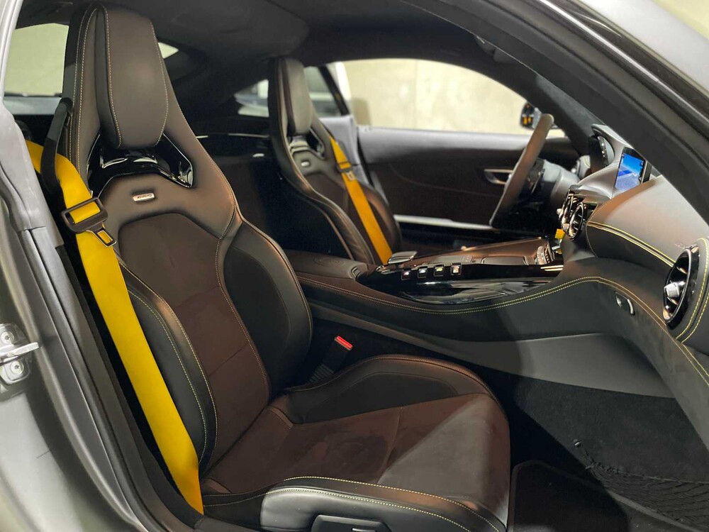 Mercedes-AMG GT-R 4.0 V8 585pk 2019 CARBON Mercedes-Benz (BTW), NL-Kenteken