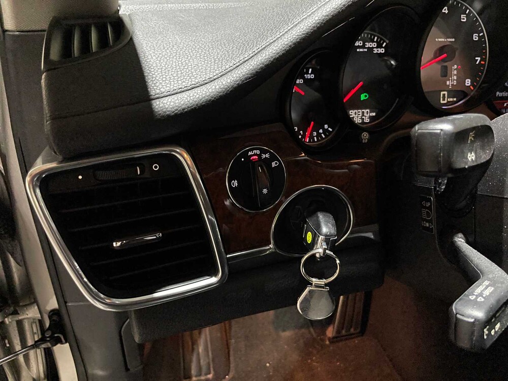 Porsche Panamera 4S 4.8 V8 400pk 2009, GRF-24-R Youngtimer