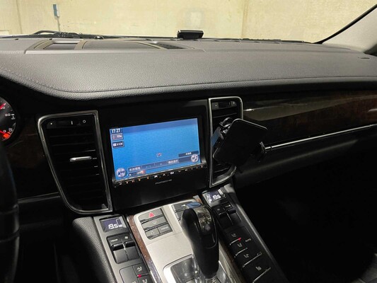 Porsche Panamera 4S 4.8 V8 400hp 2009, GRF-24-R Youngtimer