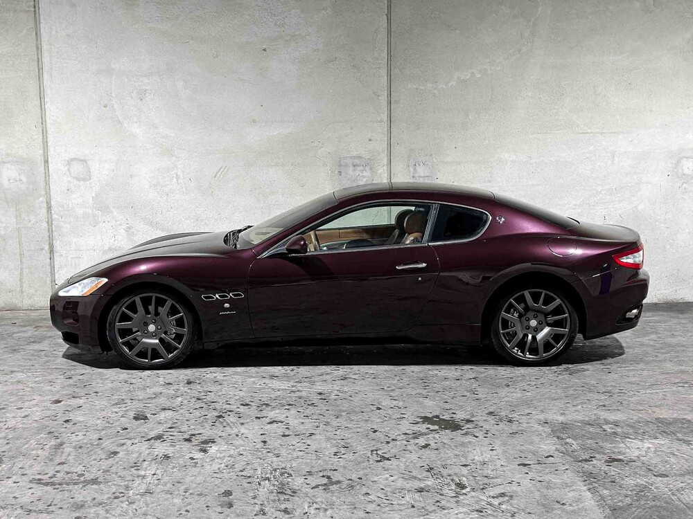 Maserati GranTurismo 4.2 V8 405pk 2008, N-916-BG Youngtimer