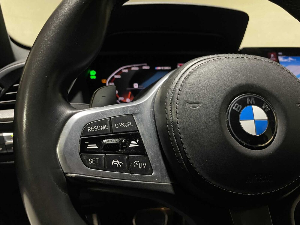 BMW M135i xDrive High Executive 306pk 2020 1-Serie F40, P-072-PH