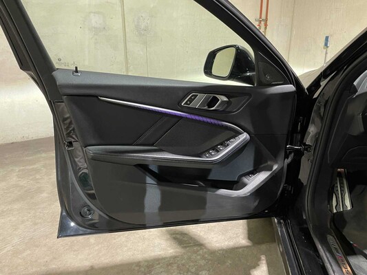 BMW M135i xDrive High Executive 306hp 2020 1-Series F40, P-072-PH
