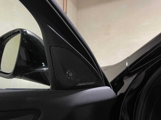 BMW M135i xDrive High Executive 306hp 2020 1-Series F40, P-072-PH