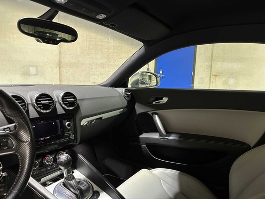 Audi TT RS 2.5 T Plus Pro Line 360hp 2012, SN-697-F