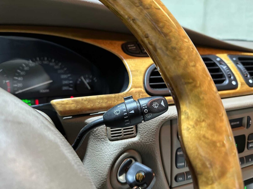 Jaguar S-Type 4.0 V8 276PS 1999, ZG-BZ-61