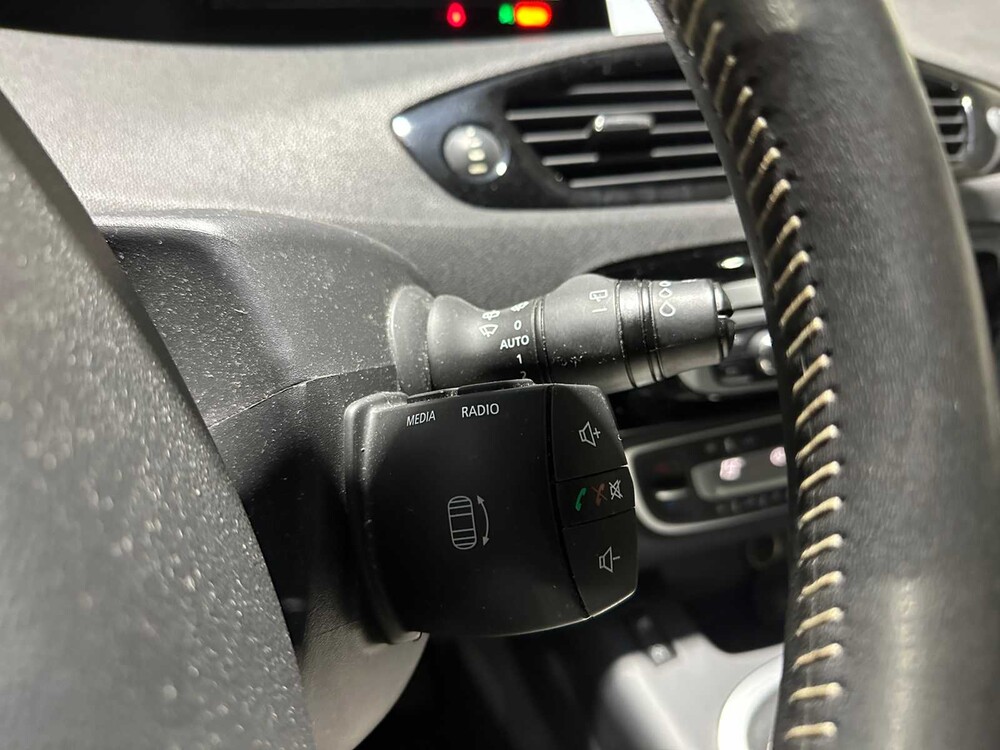 Renault Grand Scénic 1.2 TCe Privilege 7p 116PS 2013, 5-XJG-35