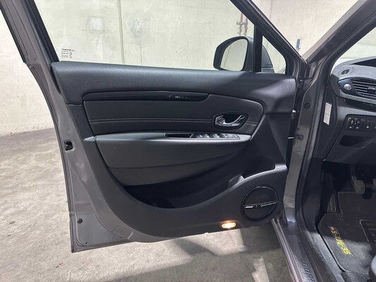 Renault Grand Scénic 1.2 TCe Privilege 7p 116hp 2013, 5-XJG-35