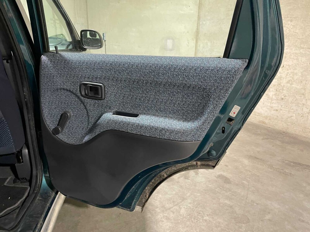 Daihatsu Terios 1.3 SXE 86PS 2001, 56-HB-RD