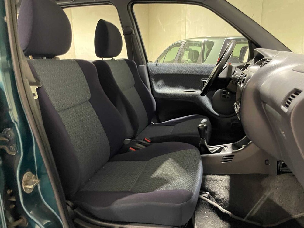 Daihatsu Terios 1.3 SXE 86PS 2001, 56-HB-RD