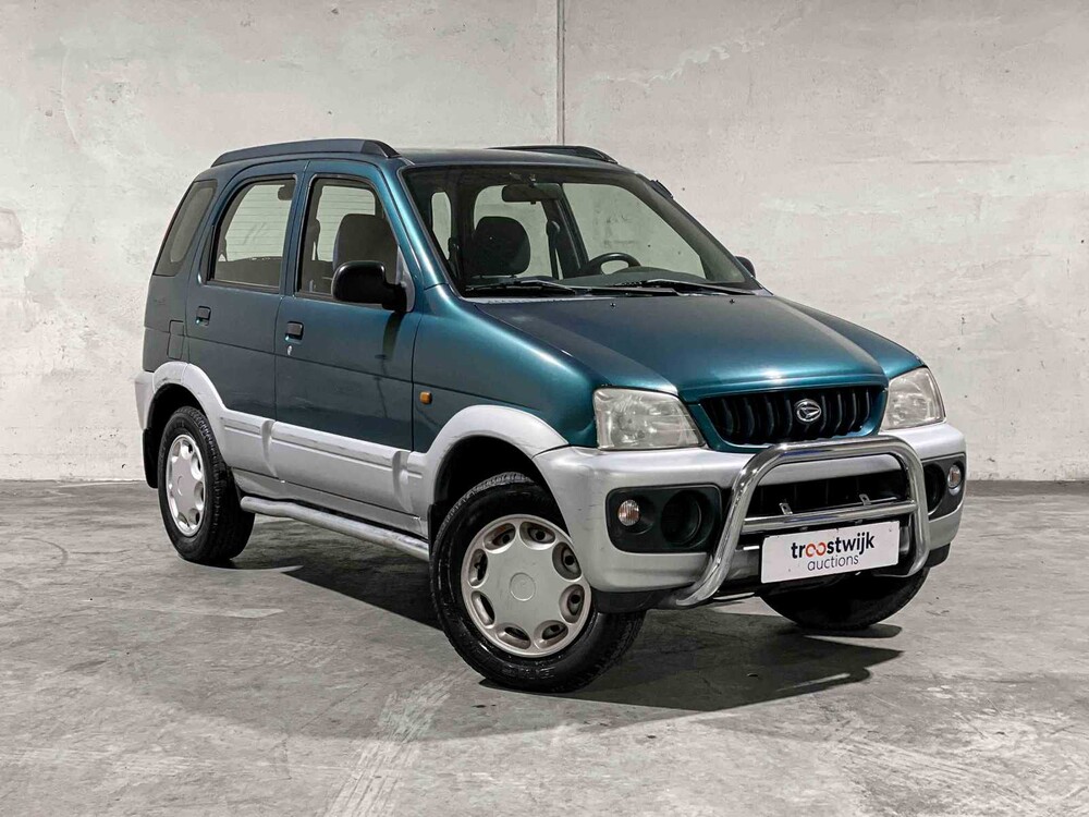 Daihatsu Terios 1.3 SXE 86PS 2001, 56-HB-RD