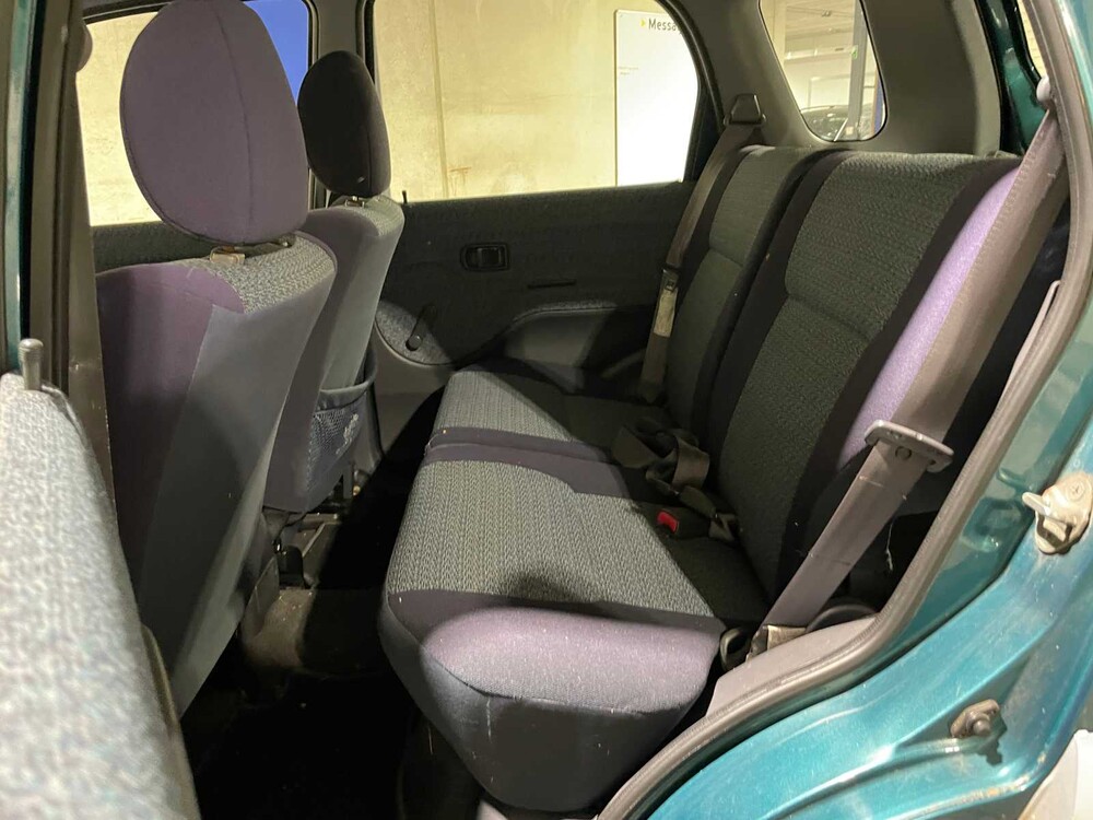 Daihatsu Terios 1.3 SXE 86PS 2001, 56-HB-RD