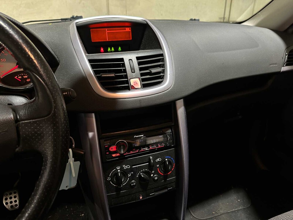 Peugeot 207 CC 1.6 VTi 120PS 2007 Cabrio, 51-XZ-KZ