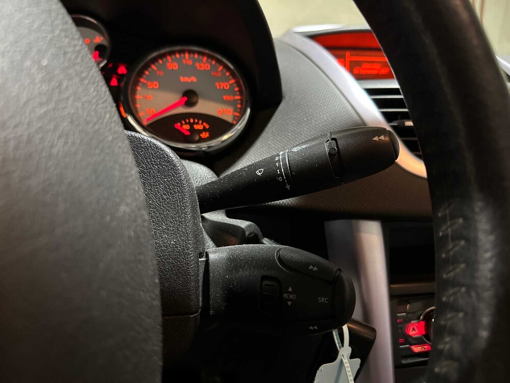 Peugeot 207 CC 1.6 VTi 120PS 2007 Cabrio, 51-XZ-KZ