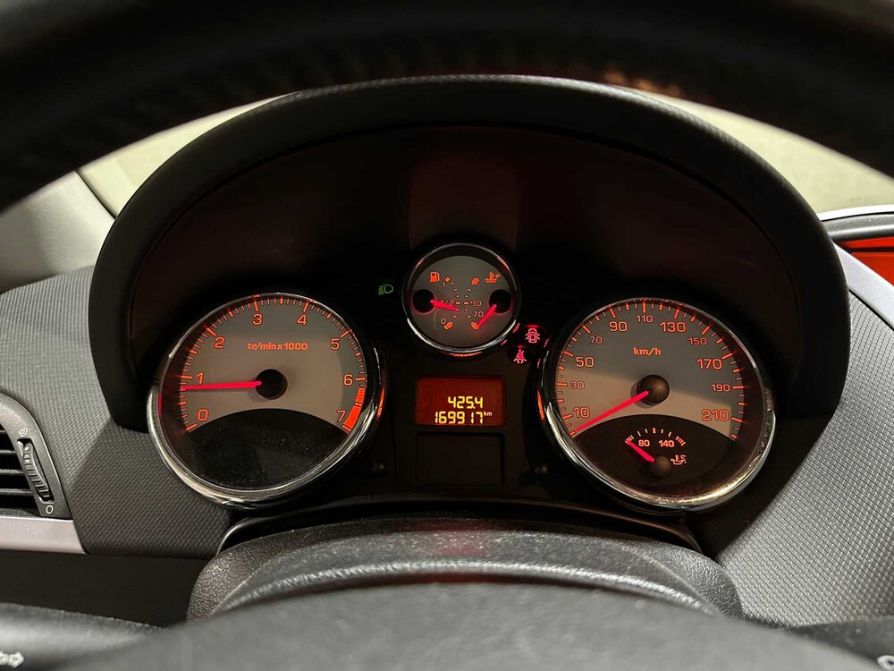 Peugeot 207 CC 1.6 VTi 120PS 2007 Cabrio, 51-XZ-KZ