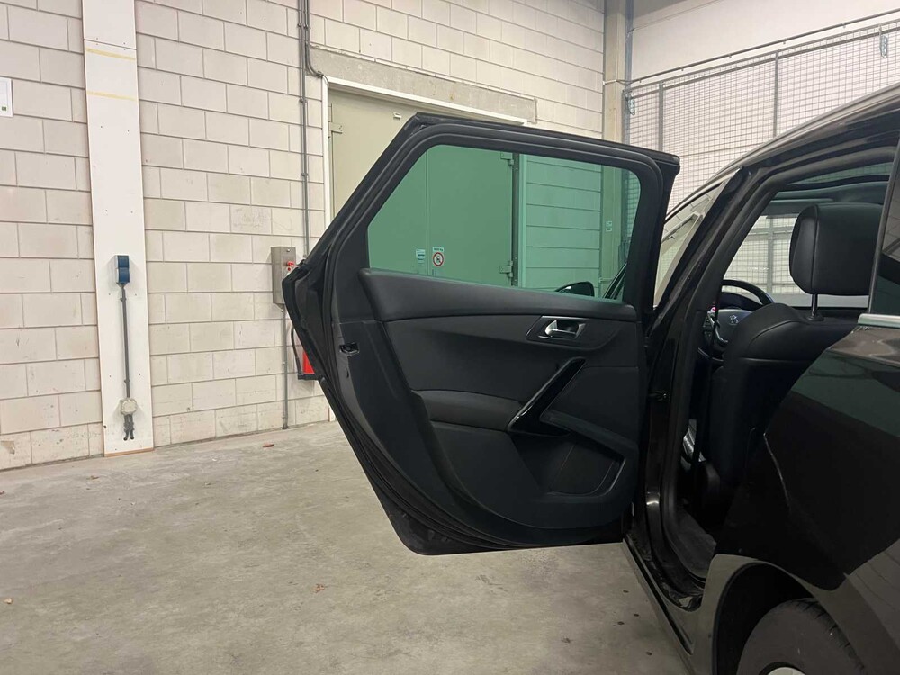 Peugeot 508 SW 1.6 THP Allure 156PS 2012, 7-SFP-97