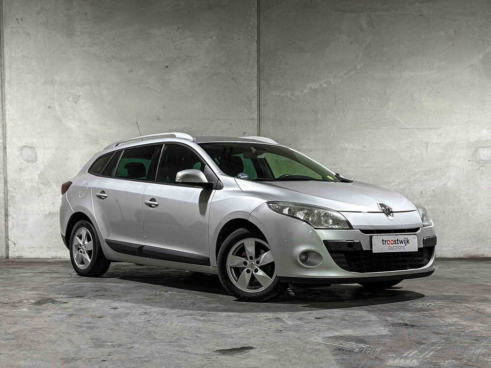 Renault Mégane Kombi 1.9 dCi Dynamique 131PS 2010, 7-XNN-90