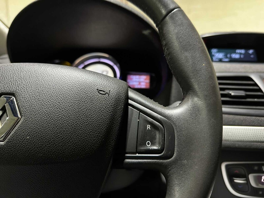 Renault Mégane Kombi 1.9 dCi Dynamique 131PS 2010, 7-XNN-90