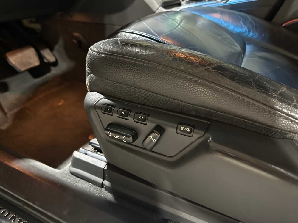 Volvo XC90 2.5 T Summum 209PS 2005, 61-PV-JB Youngtimer