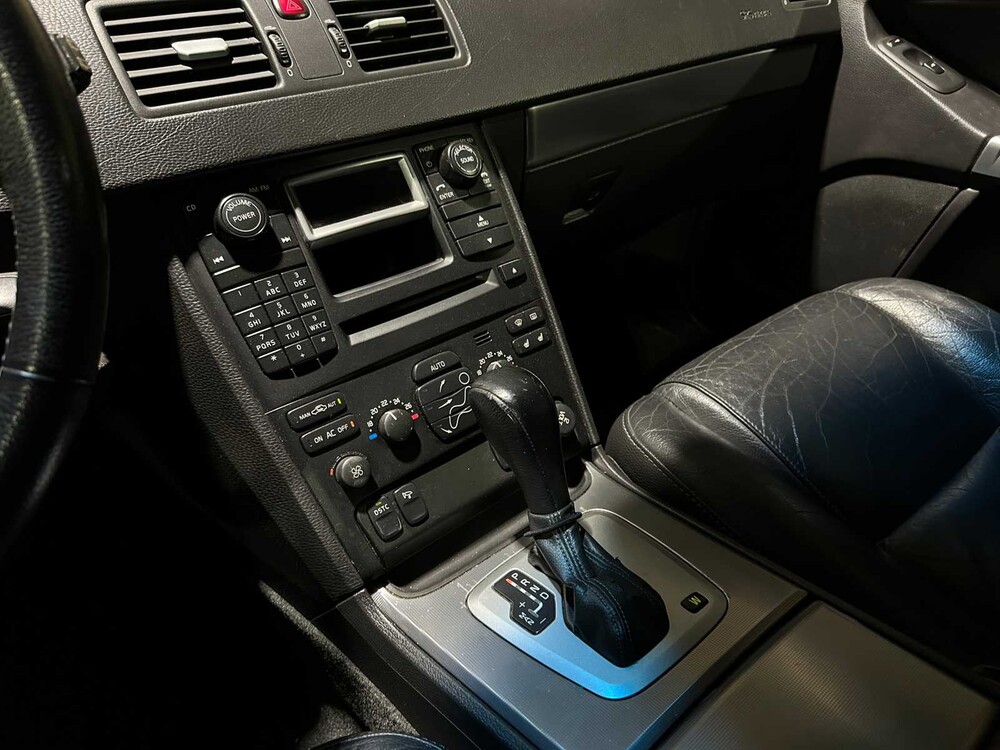 Volvo XC90 2.5 T Summum 209PS 2005, 61-PV-JB Youngtimer