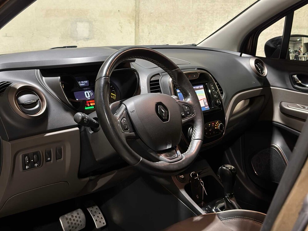 Renault Captur 1.2 TCe Barista 118hp 2016 (Automatik), HR-865-J