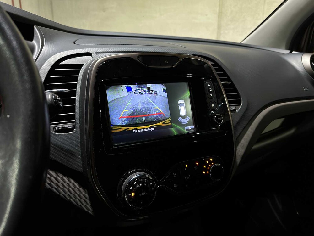 Renault Captur 1.2 TCe Barista 118hp 2016 (Automatik), HR-865-J