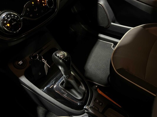 Renault Captur 1.2 TCe Barista 118hp 2016 (Automatic), HR-865-J