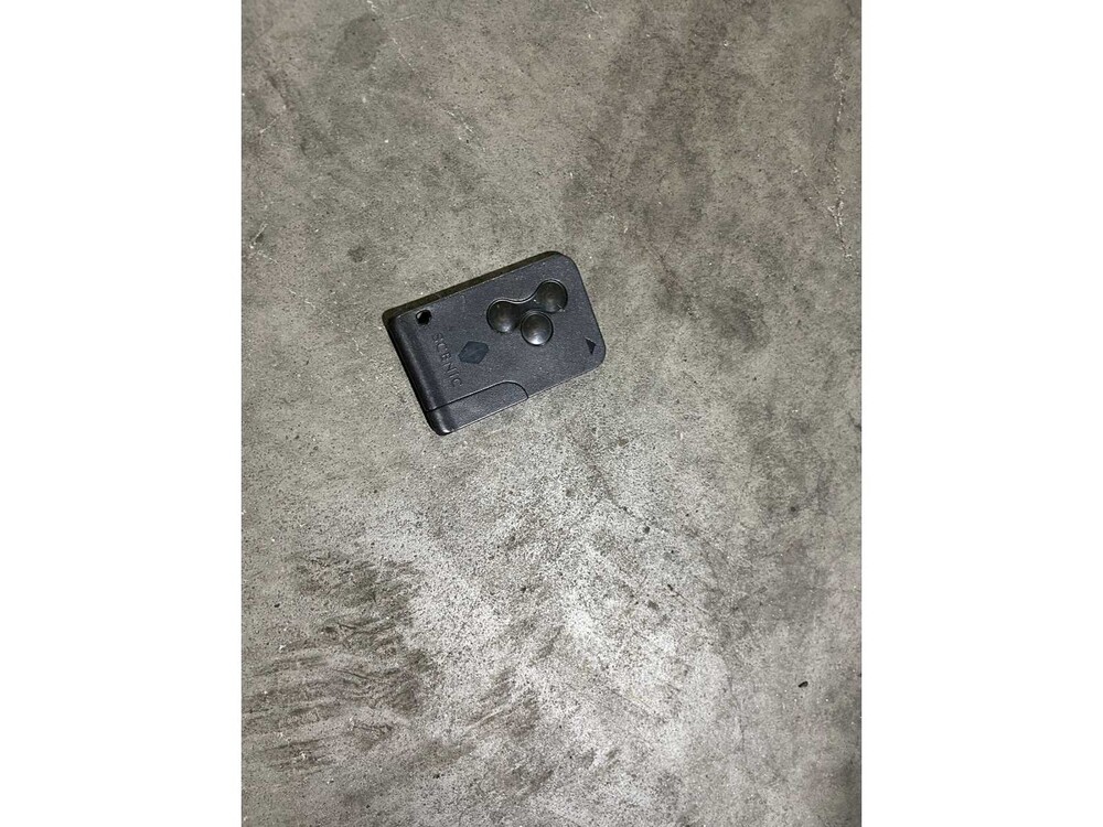 Renault Scénic 1.6-16V Dynamic Comfort 111PS 2005, 28-SF-KN