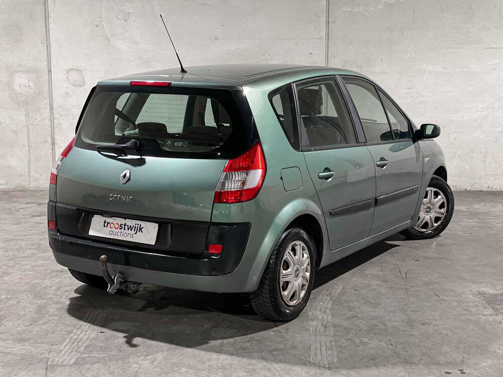 Renault Scénic 1.6-16V Dynamic Comfort 111PS 2005, 28-SF-KN
