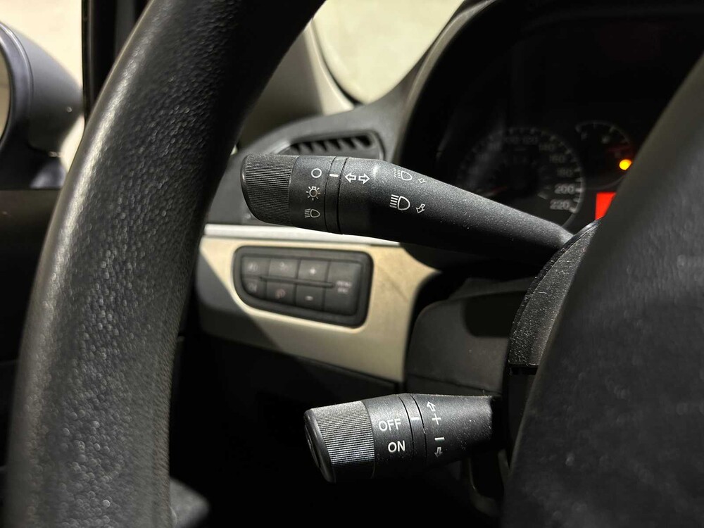 Fiat Grande Punto 1.4-16V Sportsound Plus 95PS 2006, 31-TL-LT