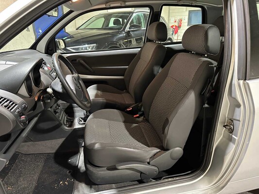 SEAT Arosa 1.4i Stella 60hp 2004, SF-016-G