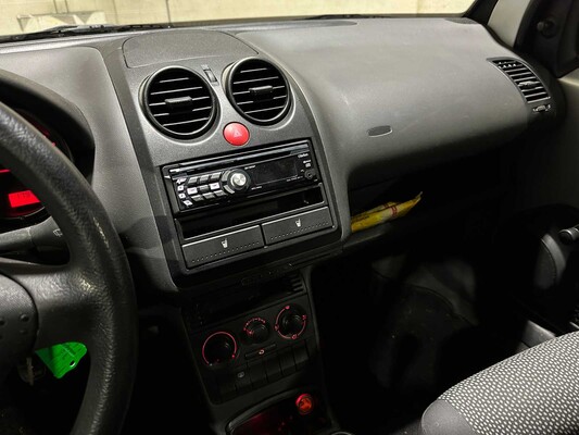 SEAT Arosa 1.4i Stella 60hp 2004, SF-016-G