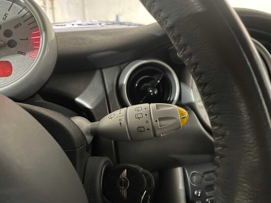 Mini Cooper Chile 1.6 116hp 2006, 45-SH-DG