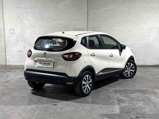 Renault Captur 1.2 TCe Intens 120hp 2018, X-893-ND