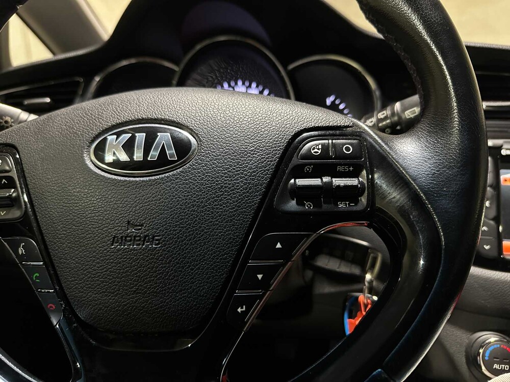 Kia cee'd Sportswagon 1.6 GDI BusinessLine 135PS 2014, 5-TRK-97