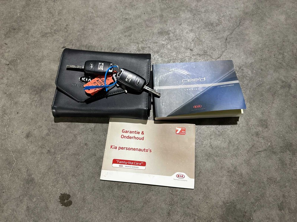 Kia cee'd Sportswagon 1.6 GDI BusinessLine 135PS 2014, 5-TRK-97