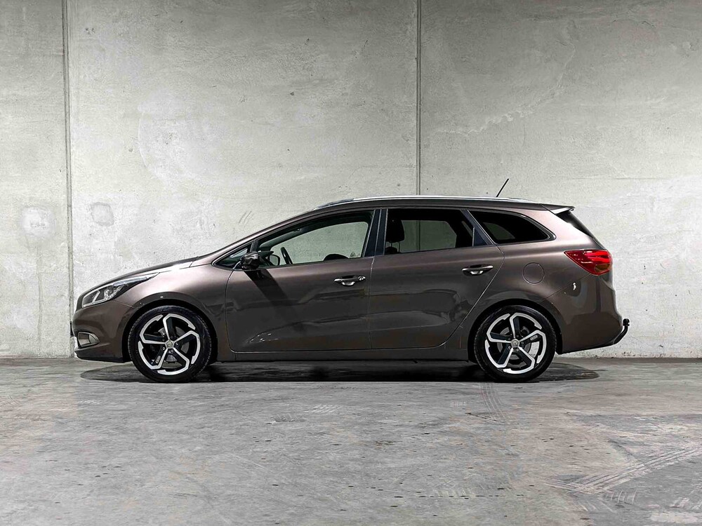 Kia cee'd Sportswagon 1.6 GDI BusinessLine 135PS 2014, 5-TRK-97