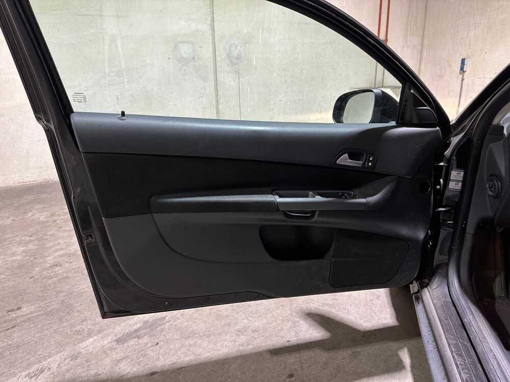 Volvo C30 1.6D S/S Kinetic 109PS 2010, 33-LFS-5