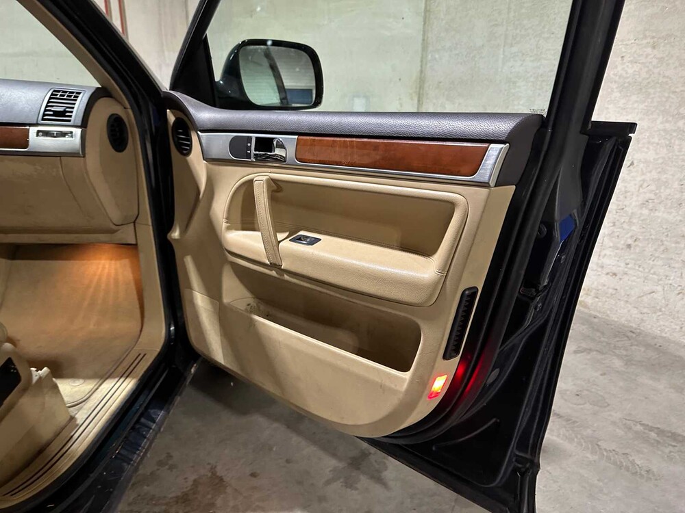 Volkswagen Touareg 3.2 V6 220PS 2003, 10-LV-HJ Youngtimer