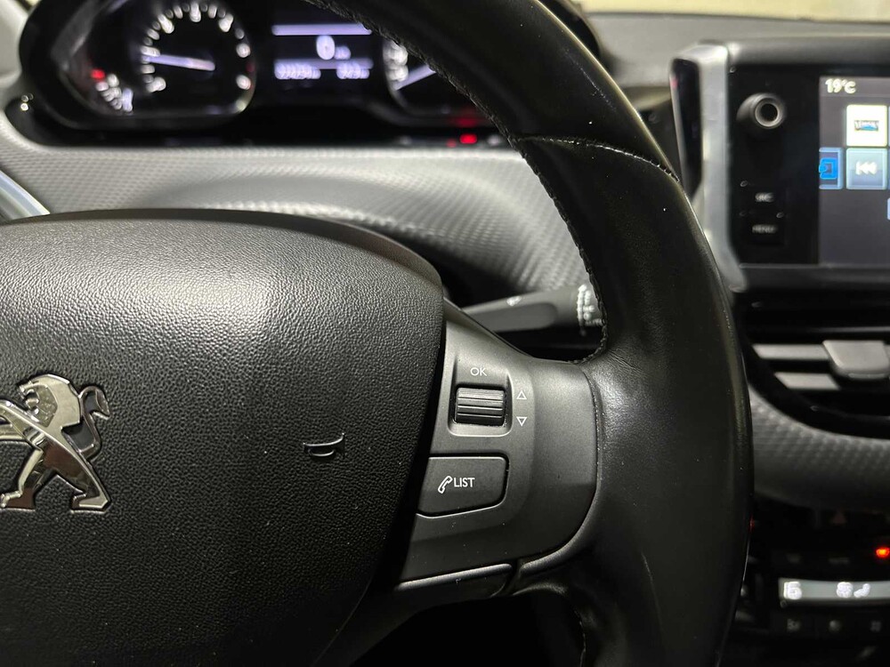 Peugeot 208 1.6 BlueHDi Blue Lease Premium 99PS 2015, HS-789-P