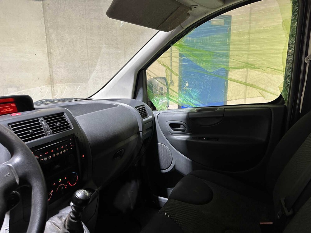 Citroen Jumpy 12 2.0 HDI Economy DC 128PS 2015 Nutzfahrzeug, VR-707-K