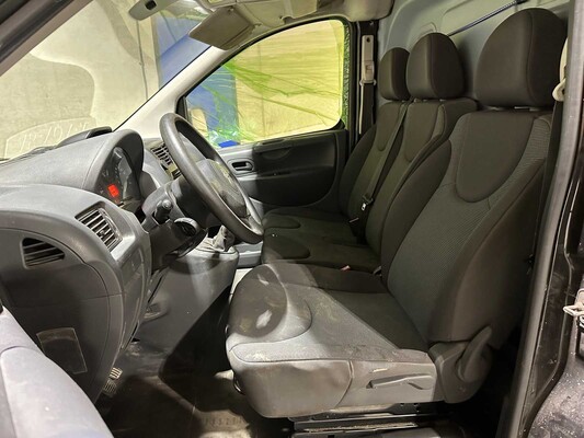 Citroen Jumpy 12 2.0 HDI Economy DC 128hp 2015 Commercial Vehicle, VR-707-K