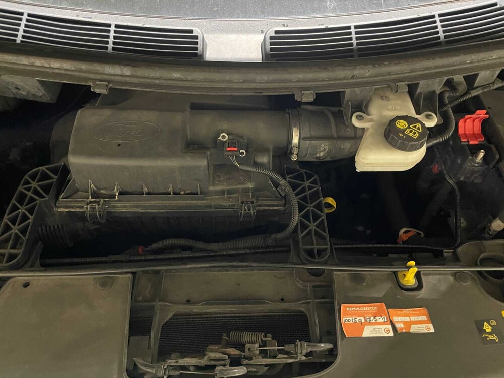 Ford Transit Custom 310 2.2 TDCI Limited 155PS Nutzfahrzeug 2015, VDR-51-D