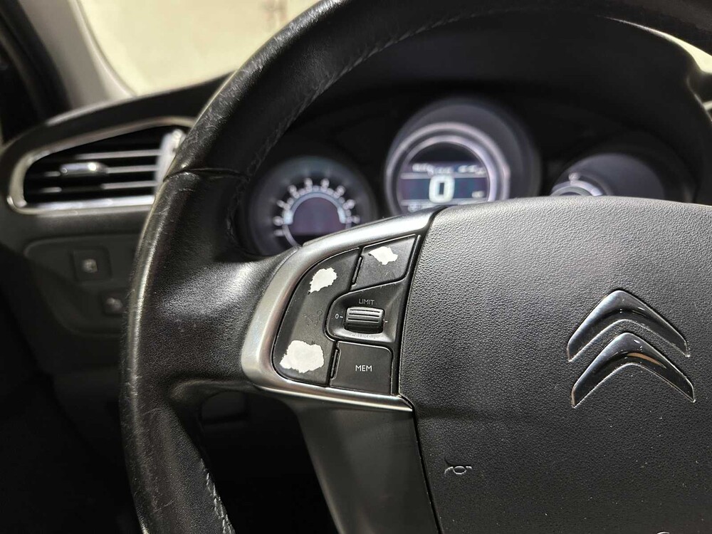 Citroen C4 1.2 PureTech Business 131pk 2015, GD-058-S